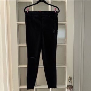 Spanx black pull on distressed jeans